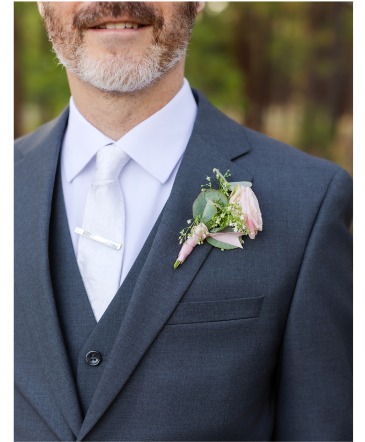 Lowell Observatory Pastelegance Boutonniere   in Flagstaff, AZ | Floral Arts of Flagstaff