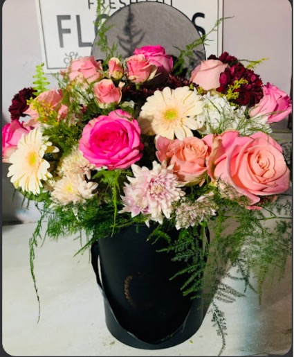 CELEBRATE  WITH  FLOWERS  Designer's  Choice 