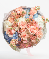 Lush Garden Bouquet Hand Tide Bouquet