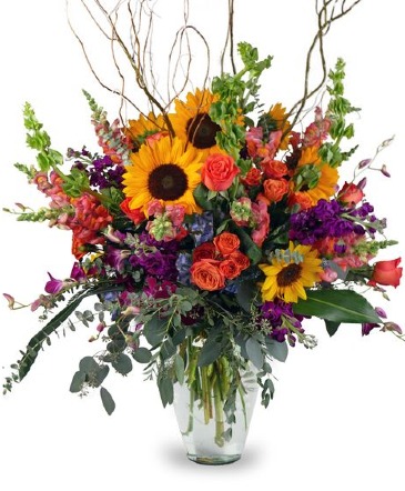 Luxurious Dreams Arrangement in Wilmington, DE | EVERLASTING BEAUTY FLORAL DESIGNS Luxurious Dreams Arrangement in Wilmington, DE | EVERLASTING BEAUTY FLORAL DESIGNS