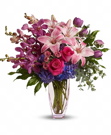 Luxurious Lavendar Arrangement in Wilmington, DE | EVERLASTING BEAUTY FLORAL DESIGNS Luxurious Lavendar Arrangement in Wilmington, DE | EVERLASTING BEAUTY FLORAL DESIGNS