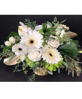 Luxurious & Lush Centerpiece Arrangement