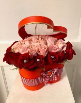 LUXURY BOXED ROSE HEART - PINK & RED 