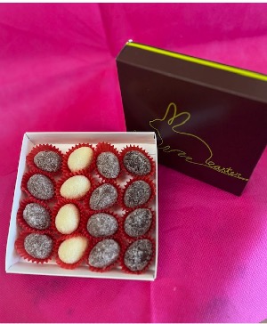 Luxury Easter box Premium Belgian chocolates 16 pieces of milk, dark, or white finest chocolates