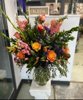 Luxury Florals Designer's Choice Vase Arrangement