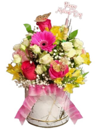 Luxury Flower Bouquet Gift Box - Round Fresh arrangement in Fort Smith, AR | Veronica's House of Flowers & Gifts