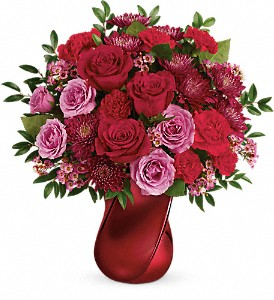 Mad Crush one sided vase arrangement