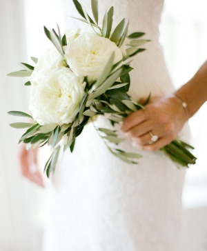 MADI'S PETIT BOUQUET With 3 white Garden Roses and Parvifoglia
