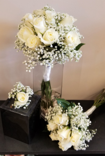 Wedding Flowers From Bloom Your Local San Antonio Tx Madly In Love Choose Your Color Wedding Package