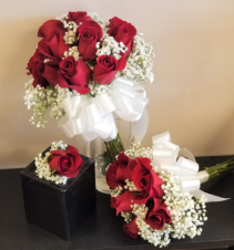 Wedding Flowers From Bloom Your Local San Antonio Tx Madly In Love Wedding Package