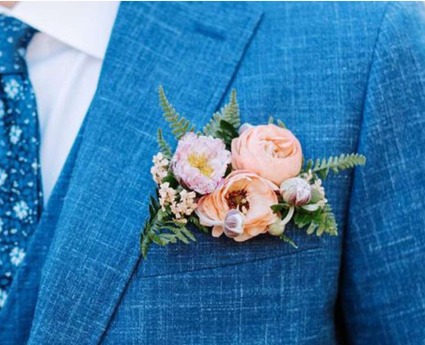 Magical Day pocket boutonniere 