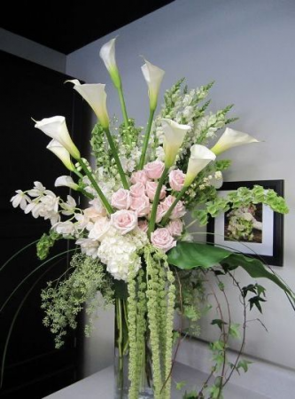 Magnificent Blooms Vase Arrangement