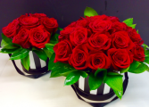 Magnificent Roses Hat Box