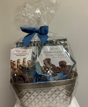 Majestic Gourmet Gift basket Gourmet