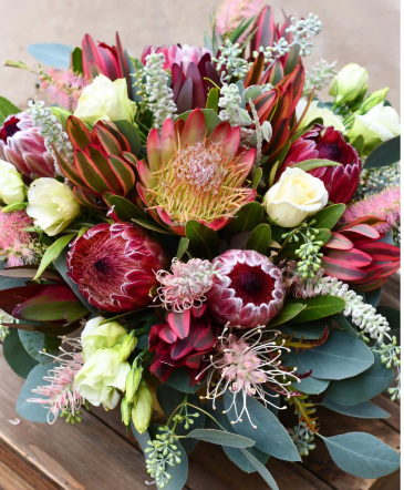 Majestic Majesty Vase  in Warner Robins, GA | The Flower Truck