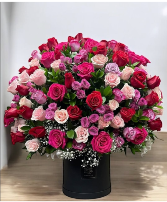 MAJESTIC VALENTINE'S GIFT Floral Arrangement