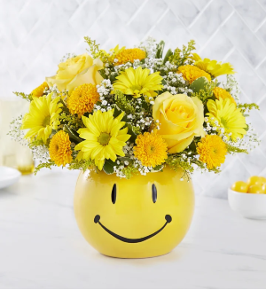 Make Me Smile Flower Arrangement