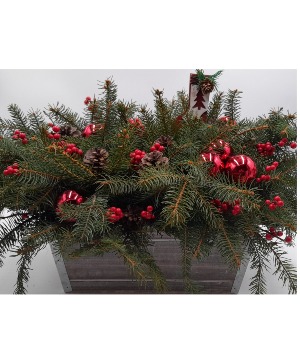 Making Spirits Bright centerpiece