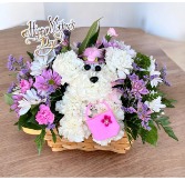 Mama Paws (new for 2025) Basket arrangement