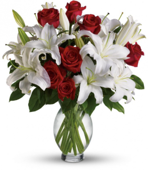 Mandy's Signature Bouquet in Granville, NY | The Florist at Mandy's Spring Mandy's Signature Bouquet in Granville, NY | The Florist at Mandy's Spring