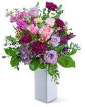 Manhattan Romance Flower Arrangement
