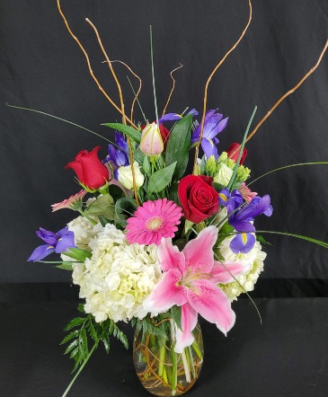 March Special Vase in Dayton, OH | ED SMITH FLOWERS & GIFTS INC.