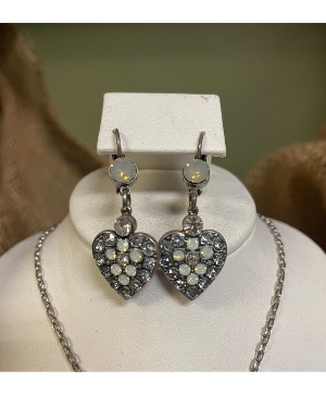 Mariana Heart Earrings 
