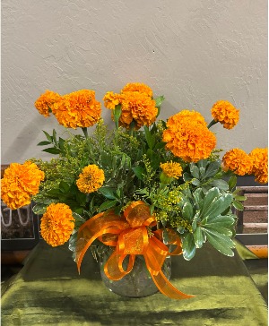 Marigold Special Vase Arrangement