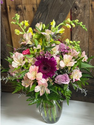 Meadow Daydream Flower Arrangement