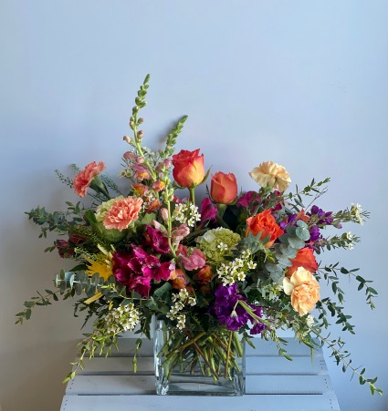 Meadow Fresh Fresh Vase Arrangement