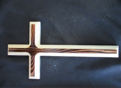 Medium Cross 
