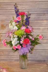 Medium Basic Vase Arrangement