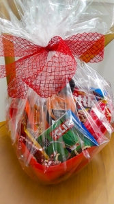 Medium Valentine Basket Gift basket