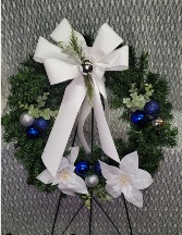 Medium Wreath - White Bow and Poinsettia's 