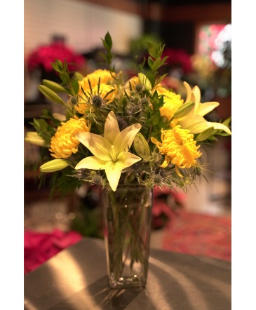 Mellow Yellow Locally Grown Lilies  in South Milwaukee, WI | PARKWAY FLORAL INC.