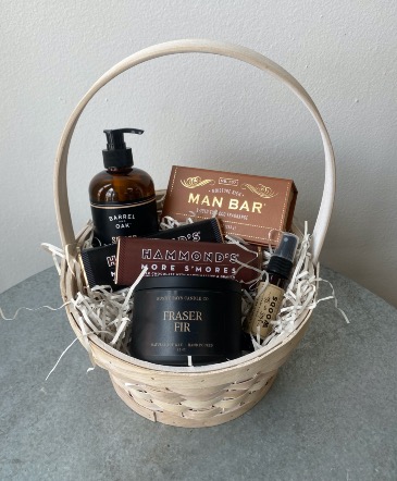 Men's Scent Basket  in La Grande, OR | FITZGERALD FLOWERS