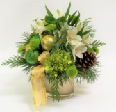 Merry & Gold  Holiday Bouquet 