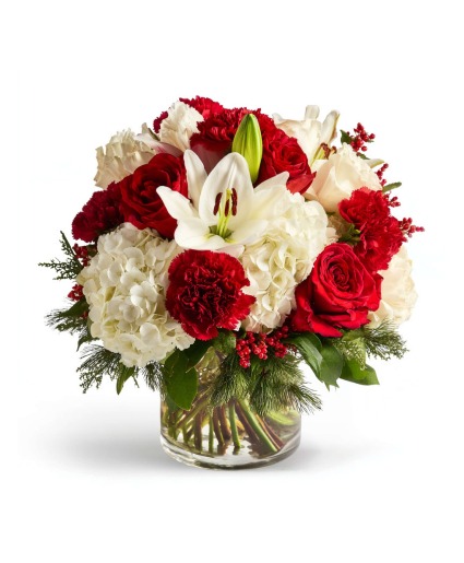 Merry & Layered Arrangement