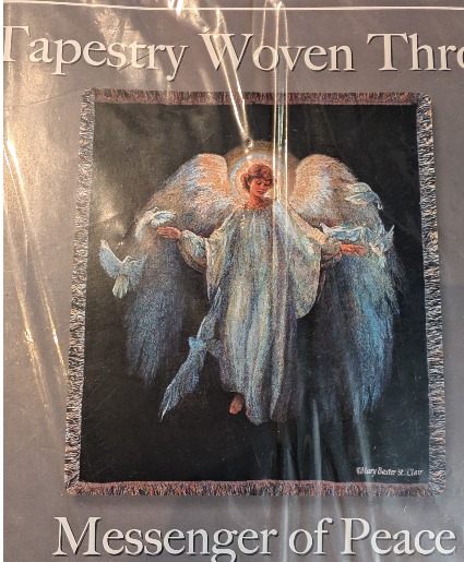 MESSENGER OF PEACE SYMPATHY THROW