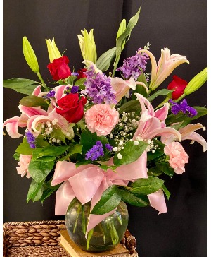 Michelle Fresh Flower arrangement