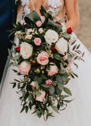 MICHELLE WEDDING BOUQUET Cascade Style in pink and white roses