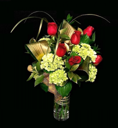 Midas Touch Floral 6 Roses Arrangement