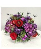 Midnight Gem  Centerpiece  in Park Ridge, Illinois | KIKOS FLOWERS AND GIFTS