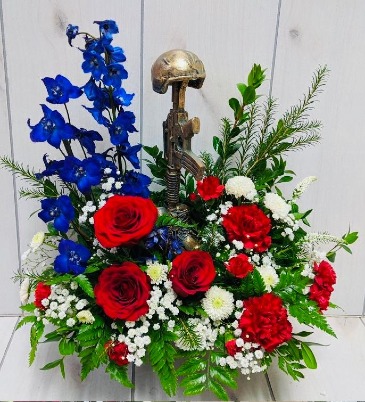 Military Soldier at Peace in Fort Worth, TX | DAVIS FLORAL DESIGNS Military Soldier at Peace in Fort Worth, TX | DAVIS FLORAL DESIGNS