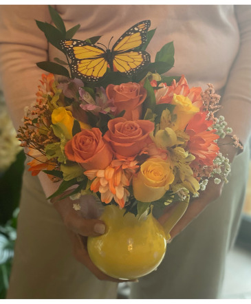 Mini Ceramic Water Pitcher in Ozone Park, NY | Heavenly Florist Mini Ceramic Water Pitcher in Ozone Park, NY | Heavenly Florist