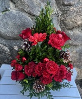 Mini decorated natural Christmas tree of Red Roses 