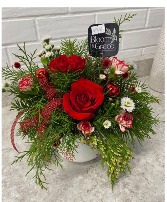 Mini Holiday Cheer Centerpiece 