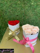 Mini preserved gift rose box  