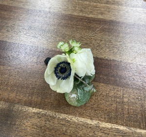 Mini White Rose with Anemone 