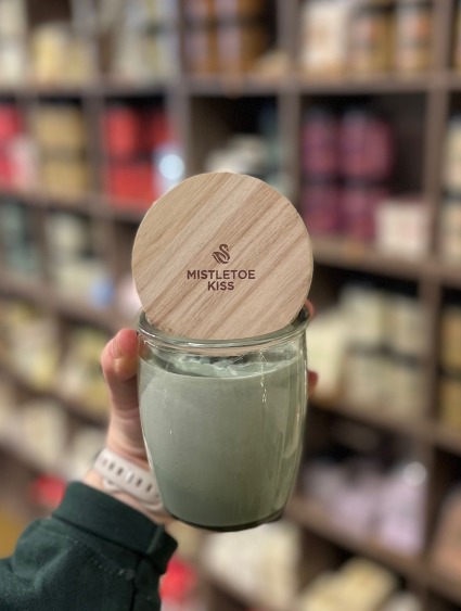 Mistletoe Kiss LIMITED EDITION Candle 